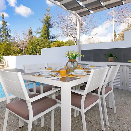 Catalina * Ayia Napa