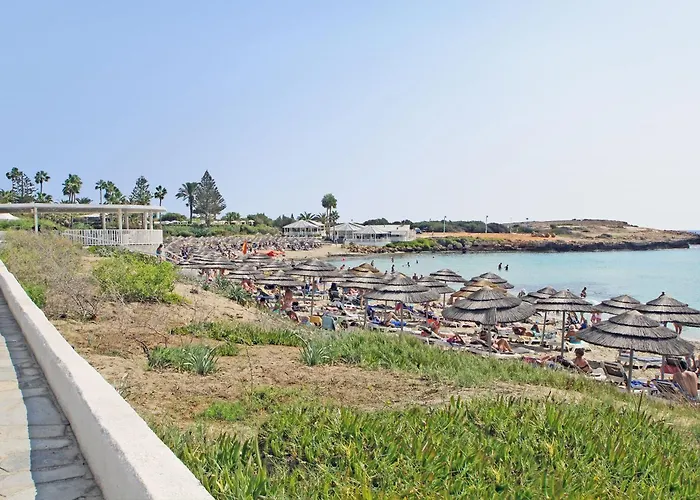 Catalina Vila Ayia Napa